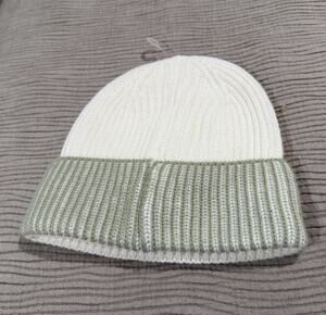 Bright Star Woven Winter Hat Beanie White Green